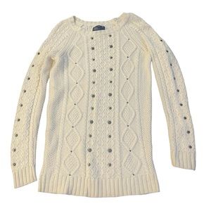 American Eagle Outfitters cream cable knit sweater small